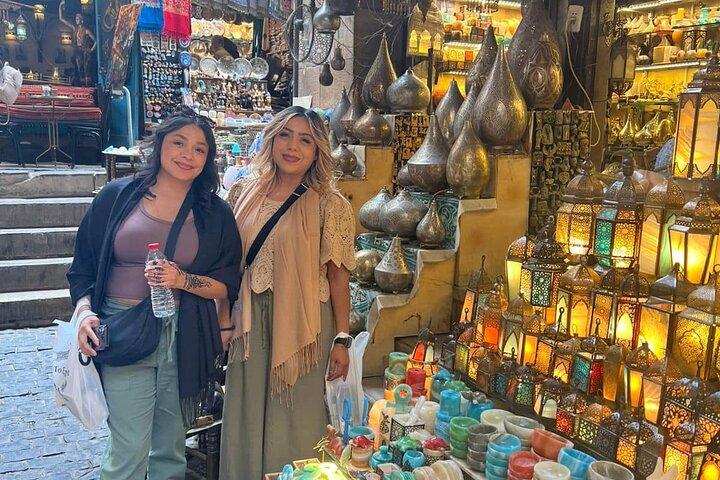 VIP guided Tour Khan El Kahili Market Private Tour and Shopping