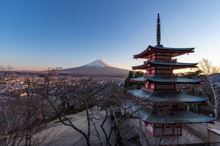 Mount Fuji and Lake Kawaguchi Private Day Trip From Tokyo