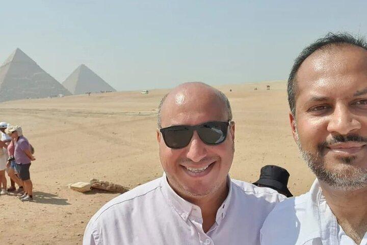 Discover the Pyramids Egyptian Museum and Nile Cruise Lunch