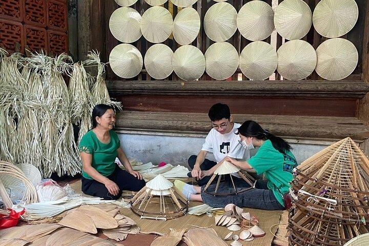 Hanoi: Duong Lam Ancient Village & Traditional Craft Private Tour