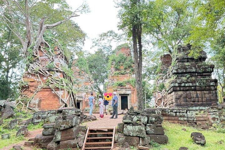Private Tour To Koh Ker city- Beng Melae Temple 120 km