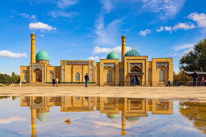 Tashkent Private Full-Day City Tour on a Premium Car