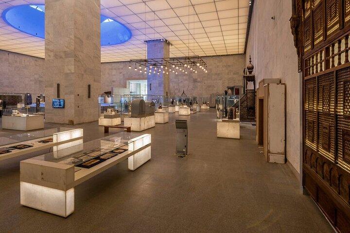 National Museum And Egyptian Museum Tour