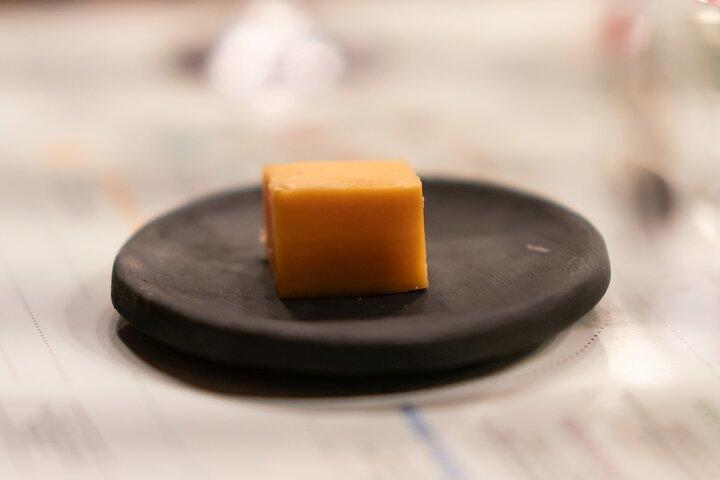 Queso y Vino: (Wine and cheese tasting)