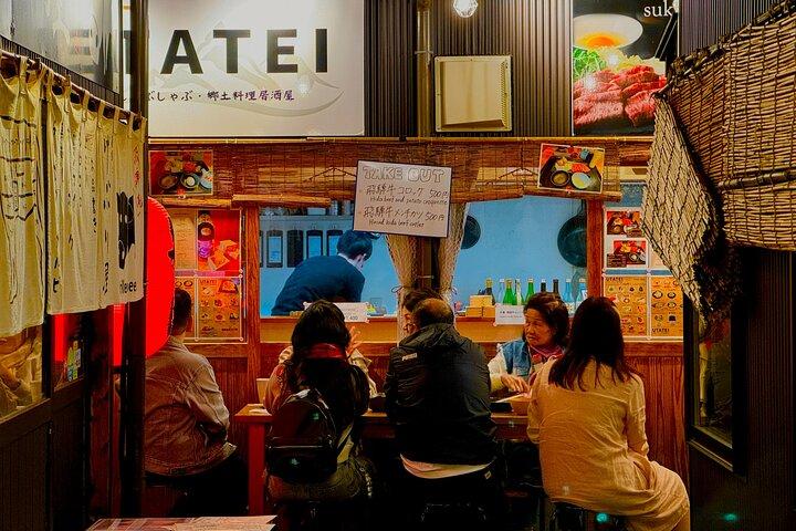 Takayama: Private Barhopping Tour with Hotel Pickup