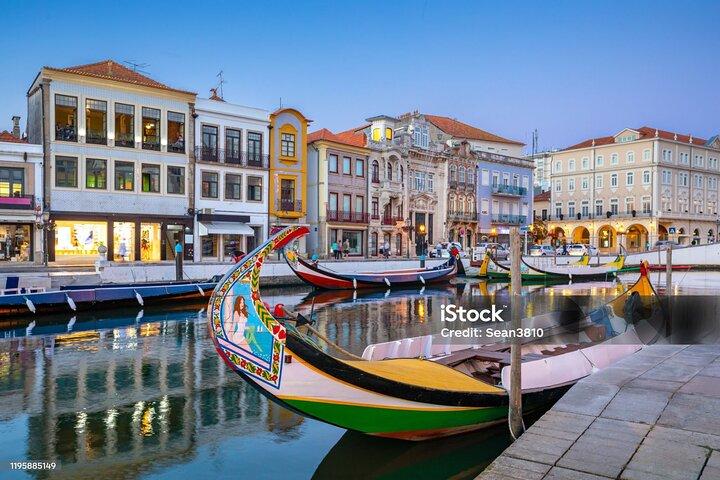 Lisbon to Porto Up to 2 Stops Obidos Nazare or Fatima Aveiro