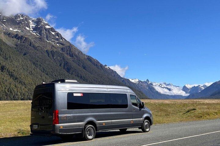 Milford Sound Tour from Queenstown with Cruise