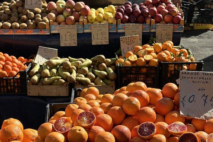 Market Tour and Cooking Class and Lunch in Catania