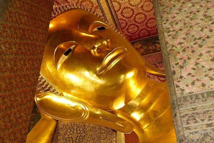 Bangkok Express Tour: Temple of Dawn and Reclining Buddha