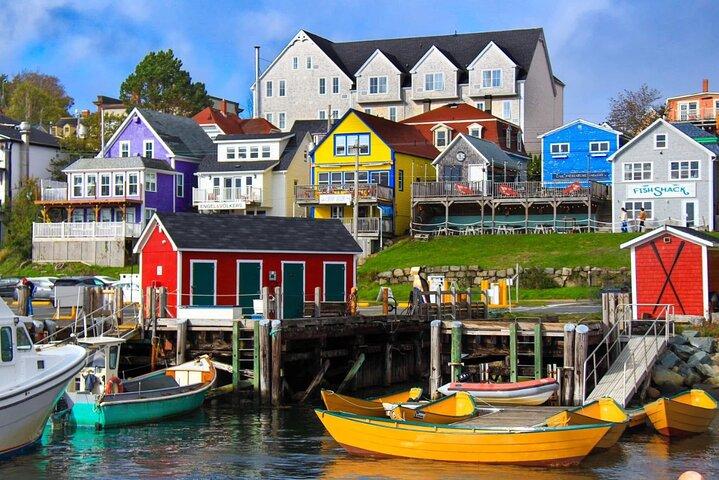 Lunenburg and Mahone Bay Private Escape from Halifax