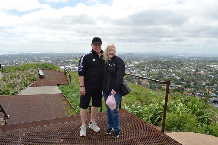Auckland Highlights Full Day Guided Tour