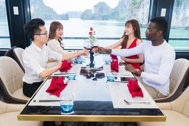 La Casta 5-Star : Top Ha Long Bay Day Trip Cruise from Hanoi