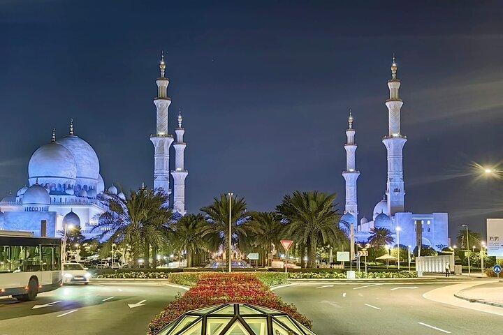 Abu Dhabi Full-Day City Tour from Dubai Sheikh Zayed Grand Mosque