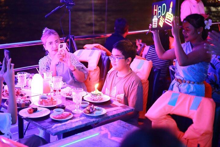 Smile Riverside Cruise Luxury Buffet Dinner from Bangkok