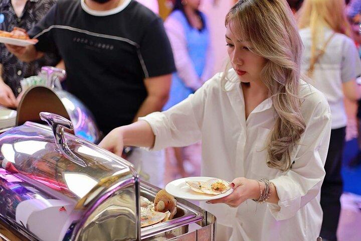 Smile Riverside Cruise Luxury Buffet Dinner from Bangkok