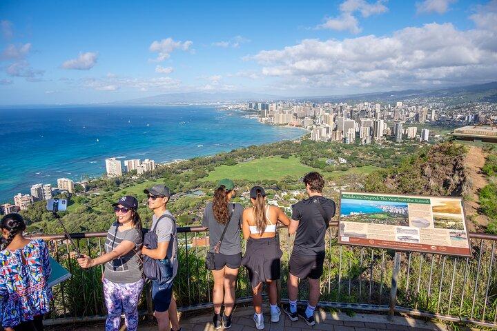 Diamond Head Hike Shuttle with Reservation Tickets Included