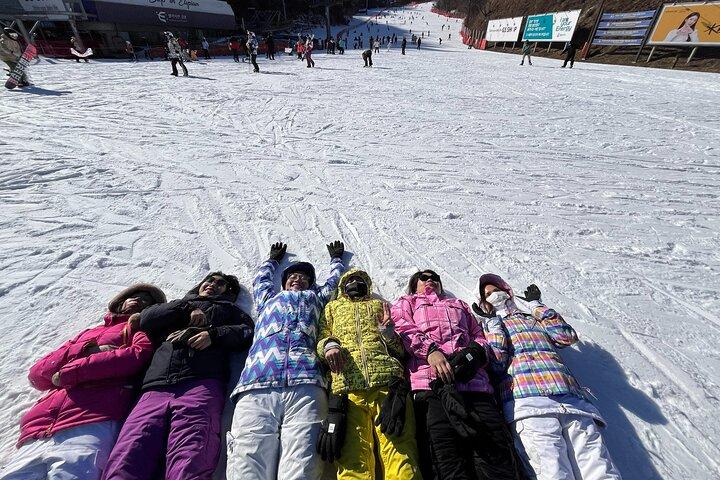 From Seoul: Elysian Gangchon Snow Adventure: Daily Ski tour
