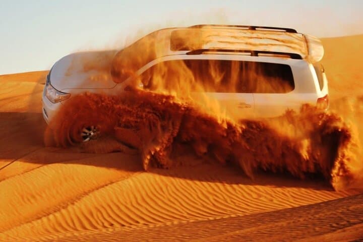 Morning / Mid-Day Desert Safari with Brunch & Dune Bashing