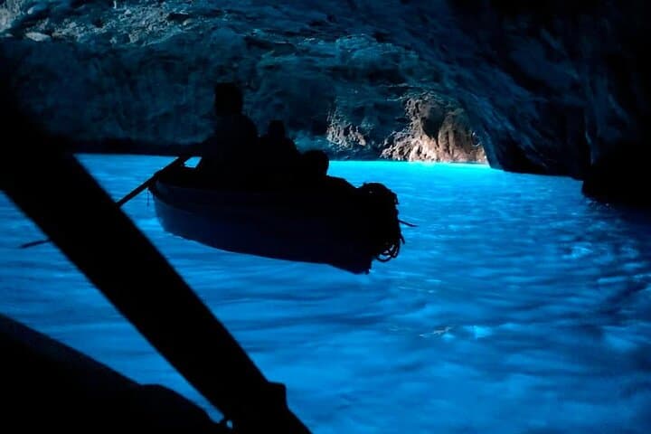 Private Capri Full Day Tour with a Positano 32ft