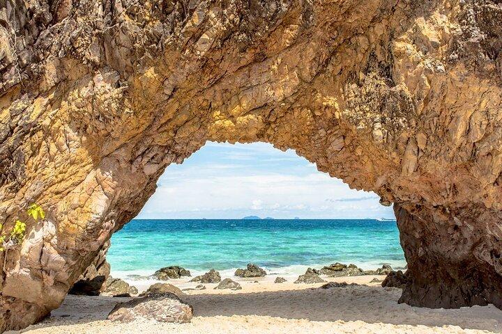Khai Islands Speedboat Trip Half Day Tour