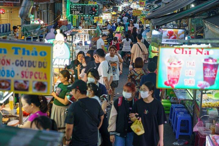 [Free E-sim] Saigon Foodie Market Tour