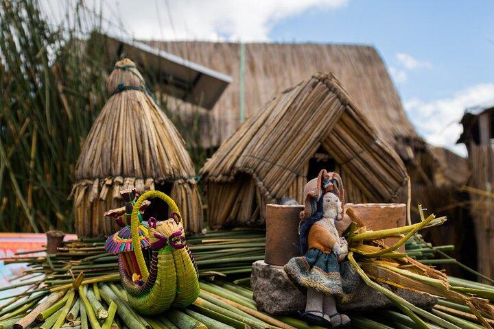 Tour island Uros, Amantani and Taquile 02days/01 night lake titicaca
