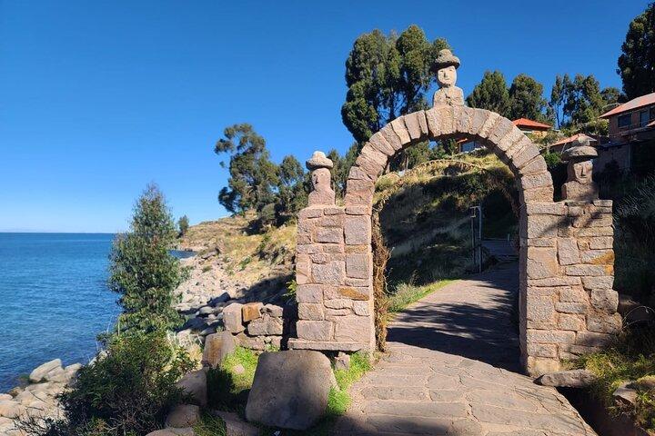 Tour island Uros, Amantani and Taquile 02days/01 night lake titicaca