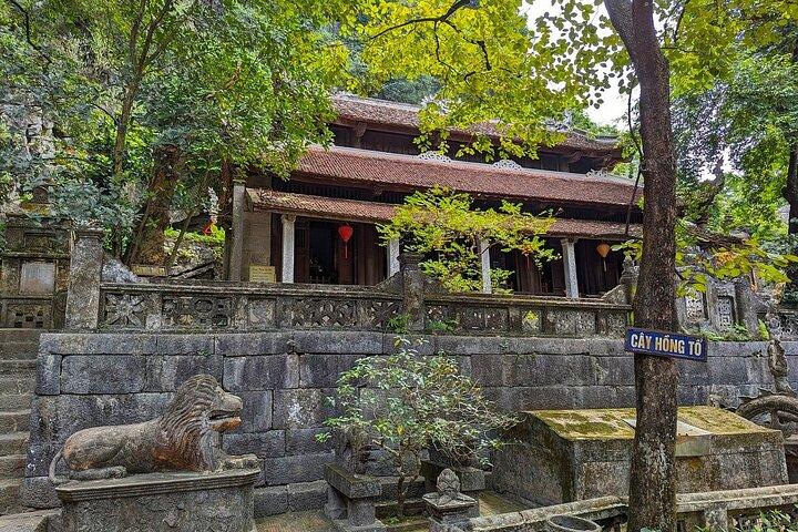 Hanoi: Private Luxury Day Trip to Tam Coc, Mua Caves, Bich Dong