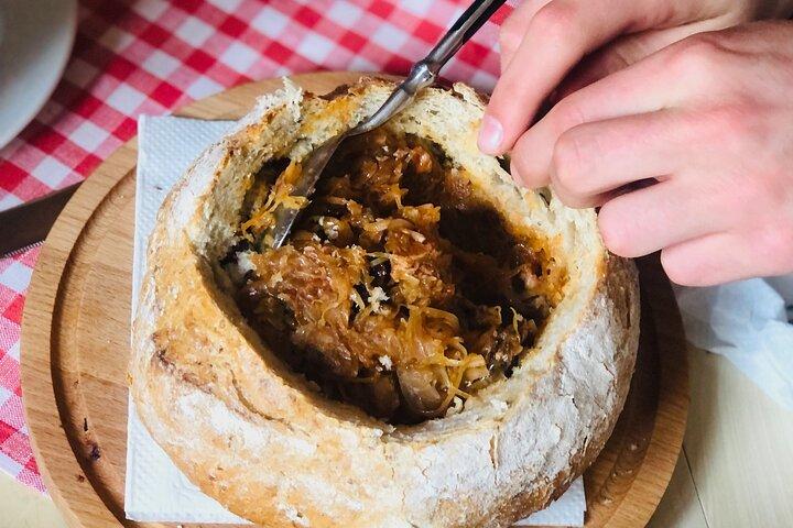 Taste of Poland, Old Town food tour and guided walk - 12 tastings