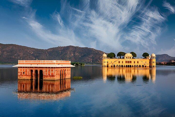 Discover Jaipur with The City Palace Tour