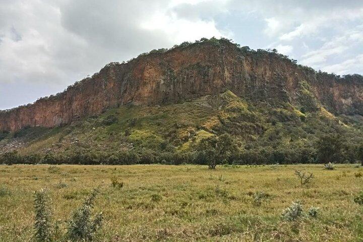 Hell's Gate Park and Lake Naivasha Day Tour