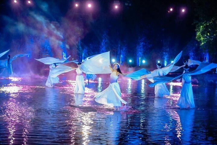 Hanoi Quintessence of Tonkin Light Show With Local Tonkin Market