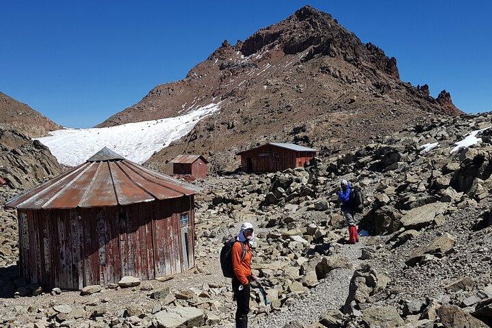 4 Days Mount Kenya Climbing in Naro Moru Route