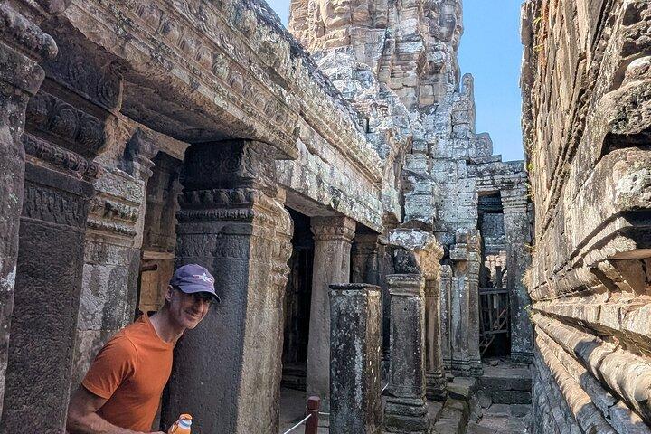 Siem Reap Temple Tuktuk Tour: Explore Angkor Wat and beyond.