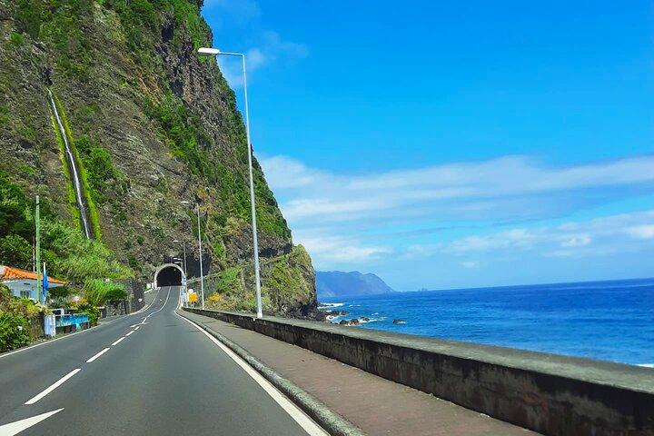 Funchal 4x4 Porto Moniz, Cabo Girão, Seixal Waterfalls and Poncha