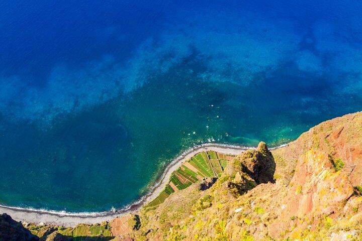 Funchal 4x4 Porto Moniz, Cabo Girão, Seixal Waterfalls and Poncha