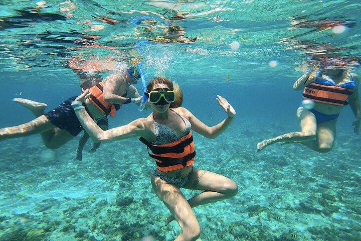 Catamaran Tour to Isla Mujeres Cancun