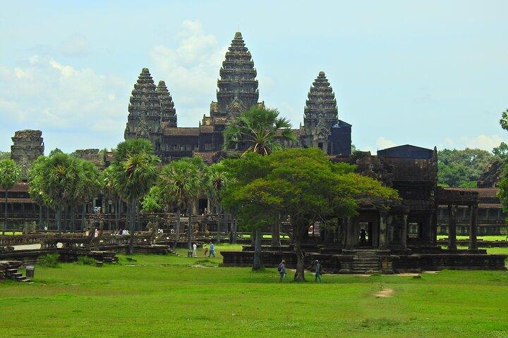 Angkor Discovery 2-Days Of Private Tour