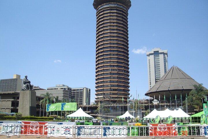 Nairobi Museum, KICC Tower, Kobe Beads , Bomas of Kenya Day Tour