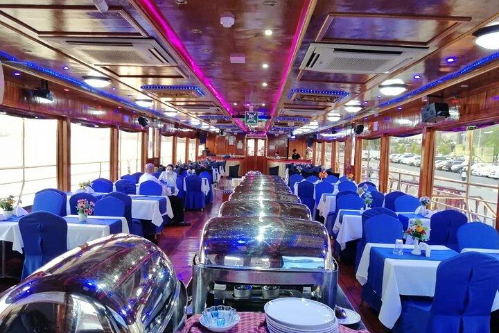Dhow Cruise Dinner in Deira Creek (4 Star Cruise)