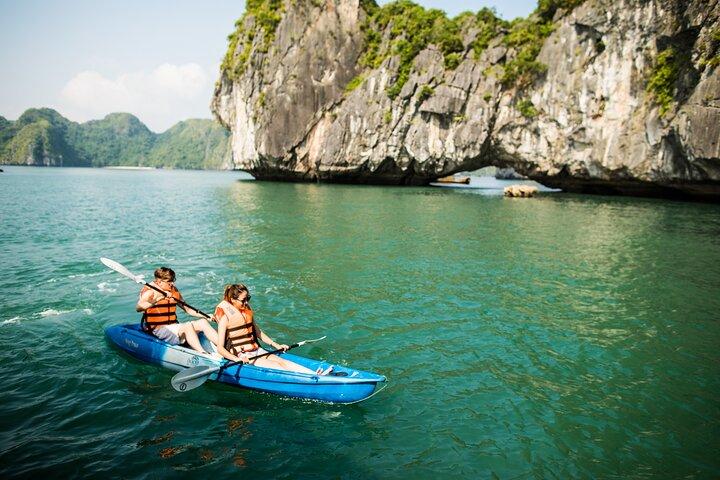 2D1N Private Halong Bay Cruise Ba Ham and Tien Ong Explorer