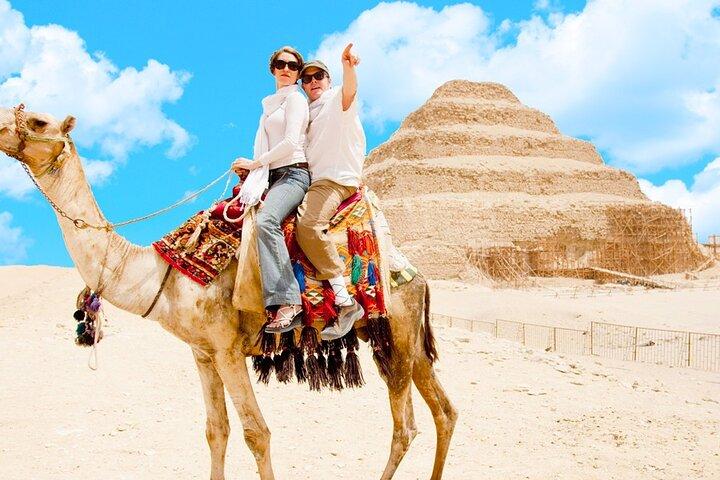 Luxury Tour: Giza Pyramids, Memphis & Saqqara Day Tour