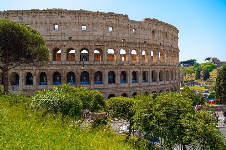 Luggage Storage Close to the Colosseum in Rome