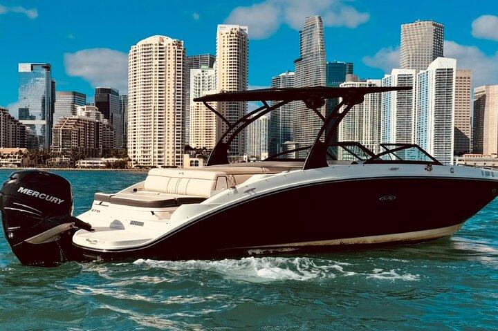 Miami Private Boat Rental with Champagne, Sandbars & Floating Mat