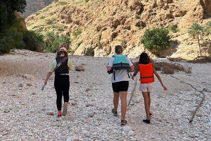 Private Full Day Tour to Wadi Shab Fins Beach & Bimmah Sinkhole