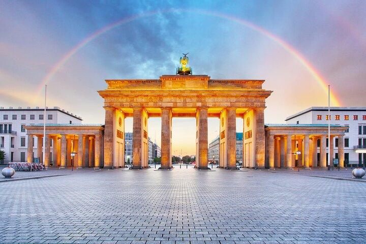 Private Transfer from Vienna to Berlin with 2 hours for sightseeing