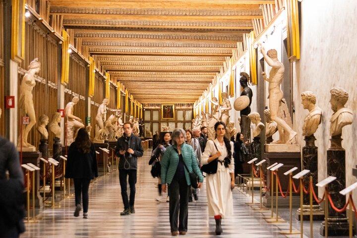 Florence Uffizi Gallery Tour with Palazzo Vecchio Entry
