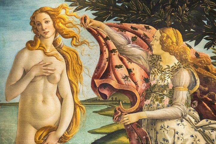 Uffizi & Accademia Walking Tour with Gelato & Art Historian