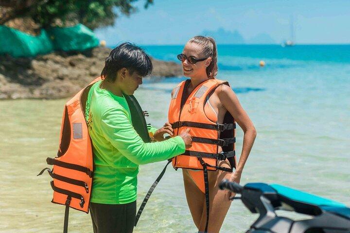 4 Hours and 50km Jet Ski Tour to 6 Phuket Islands