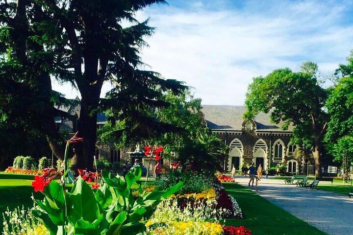 Christchurch City Private Day Tour with Gondola